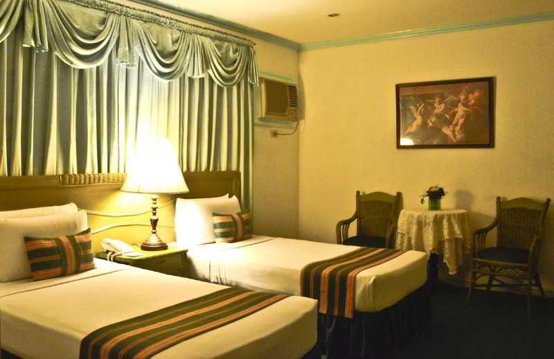 Villa Margarita Hotel Davao City Εξωτερικό φωτογραφία
